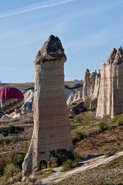 20100405_075549 D300.jpg - Ballooning in Cappadocia